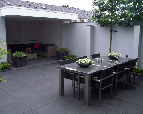 Terrastegel plus nero 60x60x4cm. 24,95 p/m2