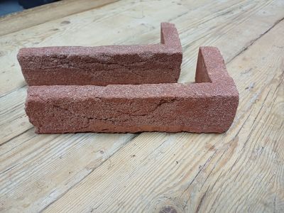 Steenstrip hoek rood - Geba 058