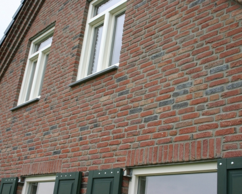 Metselsteen Geba 647 rood paars gesinterd handvorm waalformaat.