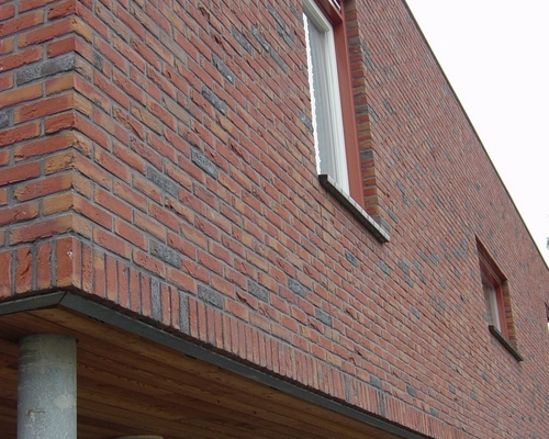Metselsteen Geba 650 rood paars handvorm waalformaat.